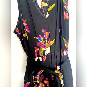 A New Day Floral Pattern Jumpsuit Tie Waist V-Neck XXL Plus Size Summer Casual